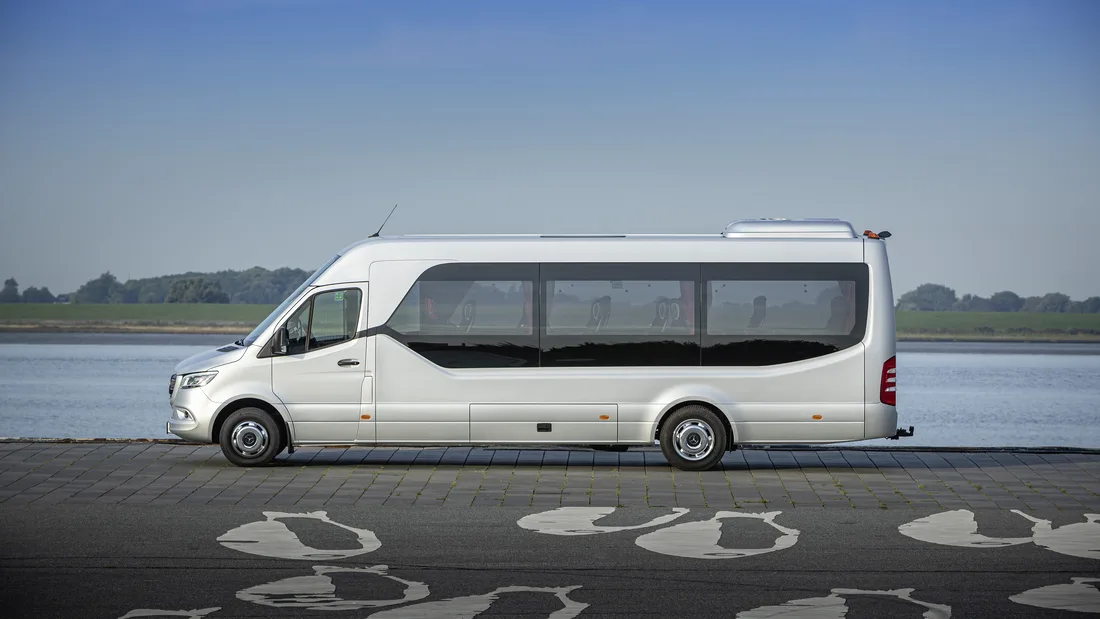 Minibus huren Volendam