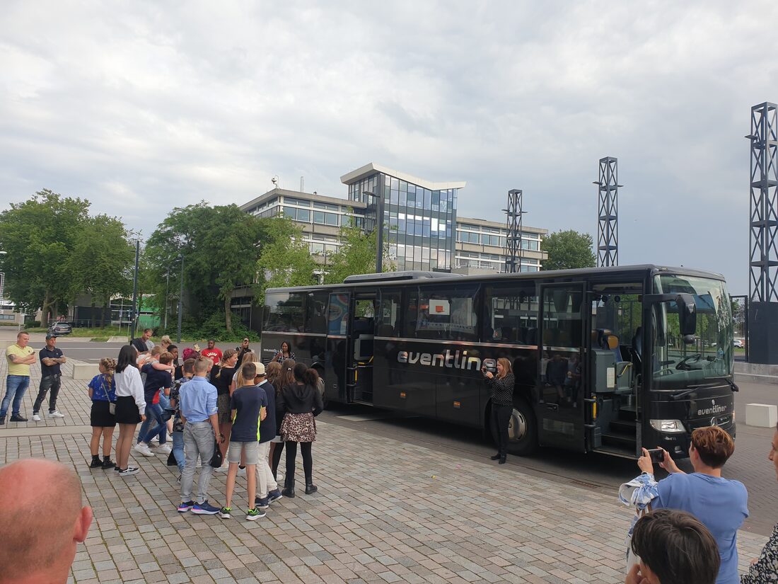 Schoolreis bus Volendam